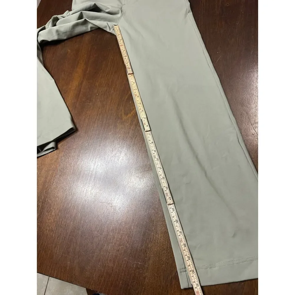 Public Rec Workday Short Chino Pants 28/32 Sage Green Preppy Office Performance